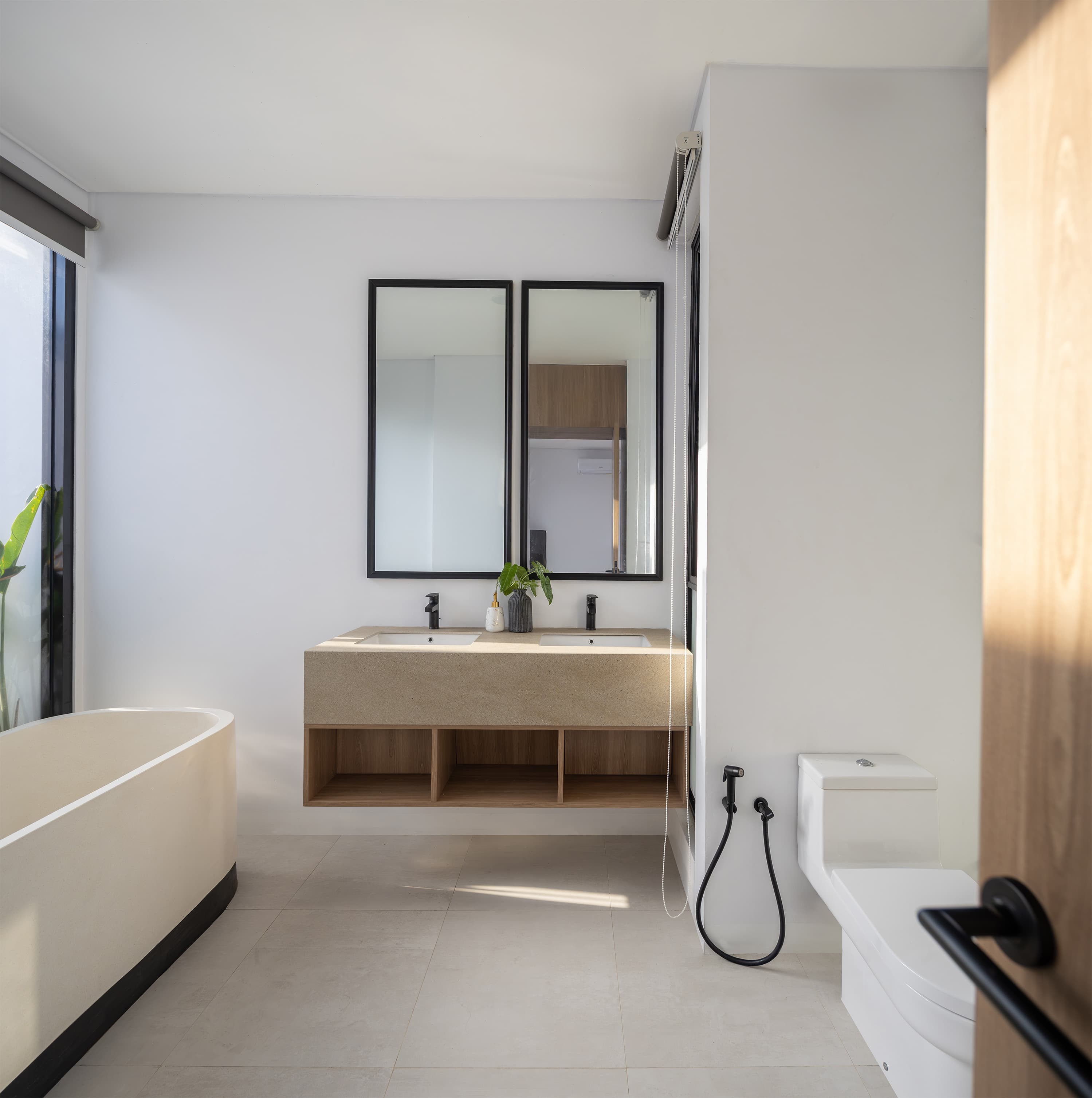 V VILLA - TANAH BARAK in Tanah Barak, Badung - Bali (2023) - Gallery image 7 - Architecture project by Atelier W AR E